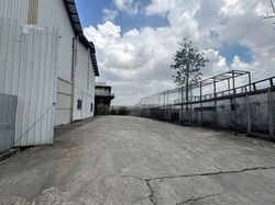 Lok Yang Way (D22), Factory #554958441